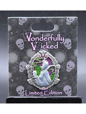 Disney Snow White Evil Queen Wonderfully Wicked Villains LE 3000 Pin (C7)
